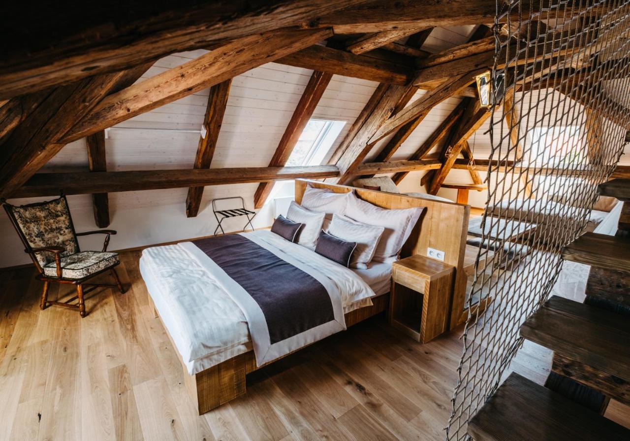 Boutique Hotel Corso Řevnice Екстериор снимка