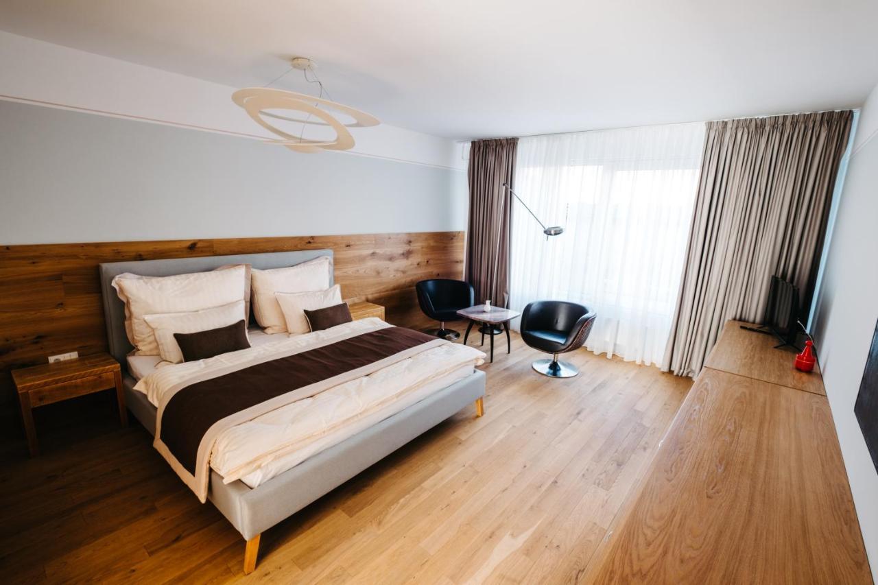 Boutique Hotel Corso Řevnice Екстериор снимка