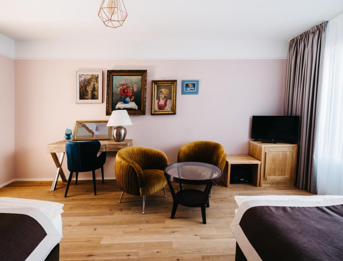 Boutique Hotel Corso Řevnice Екстериор снимка